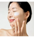 Солнцезащитный крем Celimax Pore+Dark Spot Brightening Care Sunscreen SPF50+ PA++++ 50 мл 189 фото 2