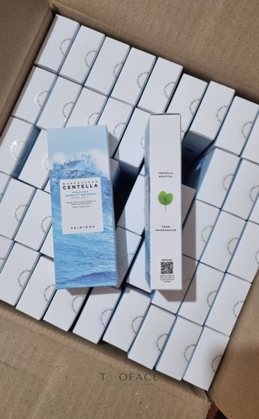 Солнцезащитный крем SKIN1004 Madagascar Centella Hyalu-Cica Water-Fit Sun Serum SPF50+ PA++++ 032 фото
