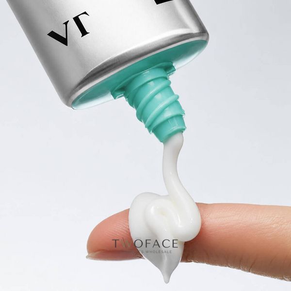 Сонцезахисний крем VT Cosmetics PDRN Air Cloud Sunscreen SPF50+ PA++++ 50 мл 186 фото